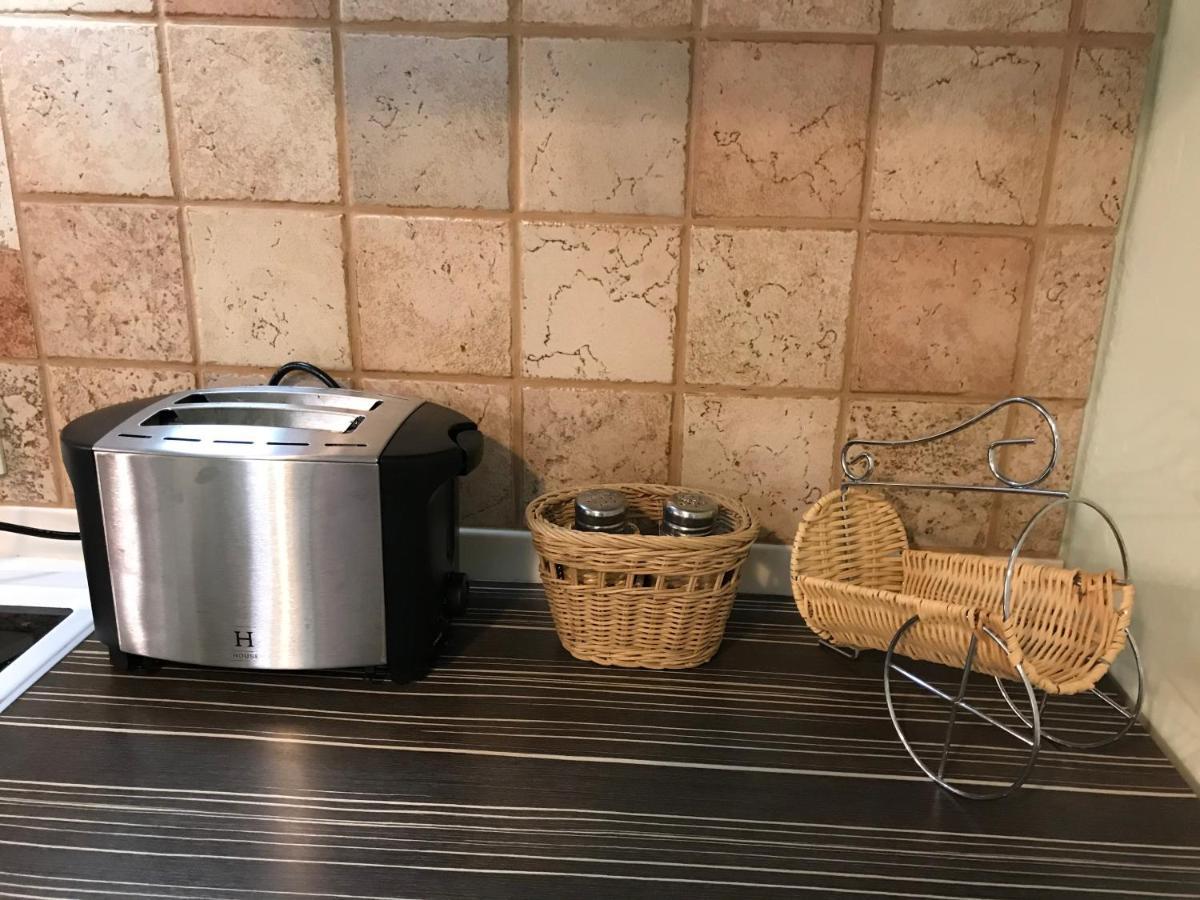 Spacious 1Bdrm Apartment Near Metro. Free Parking Vantaa Exterior foto